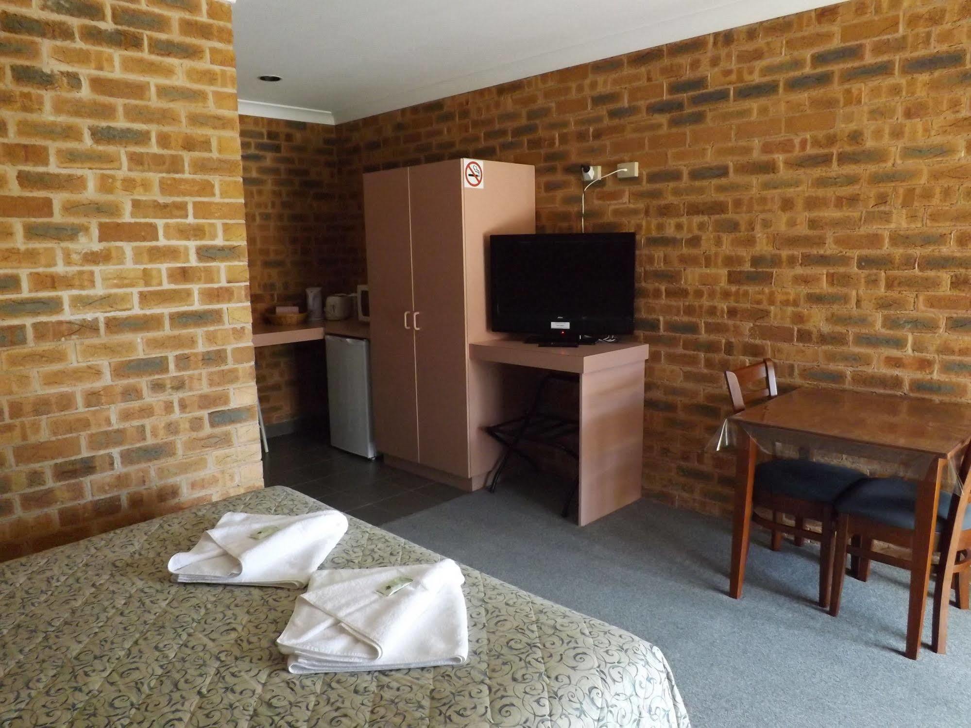 Lydoun Motel Chiltern ภายนอก รูปภาพ