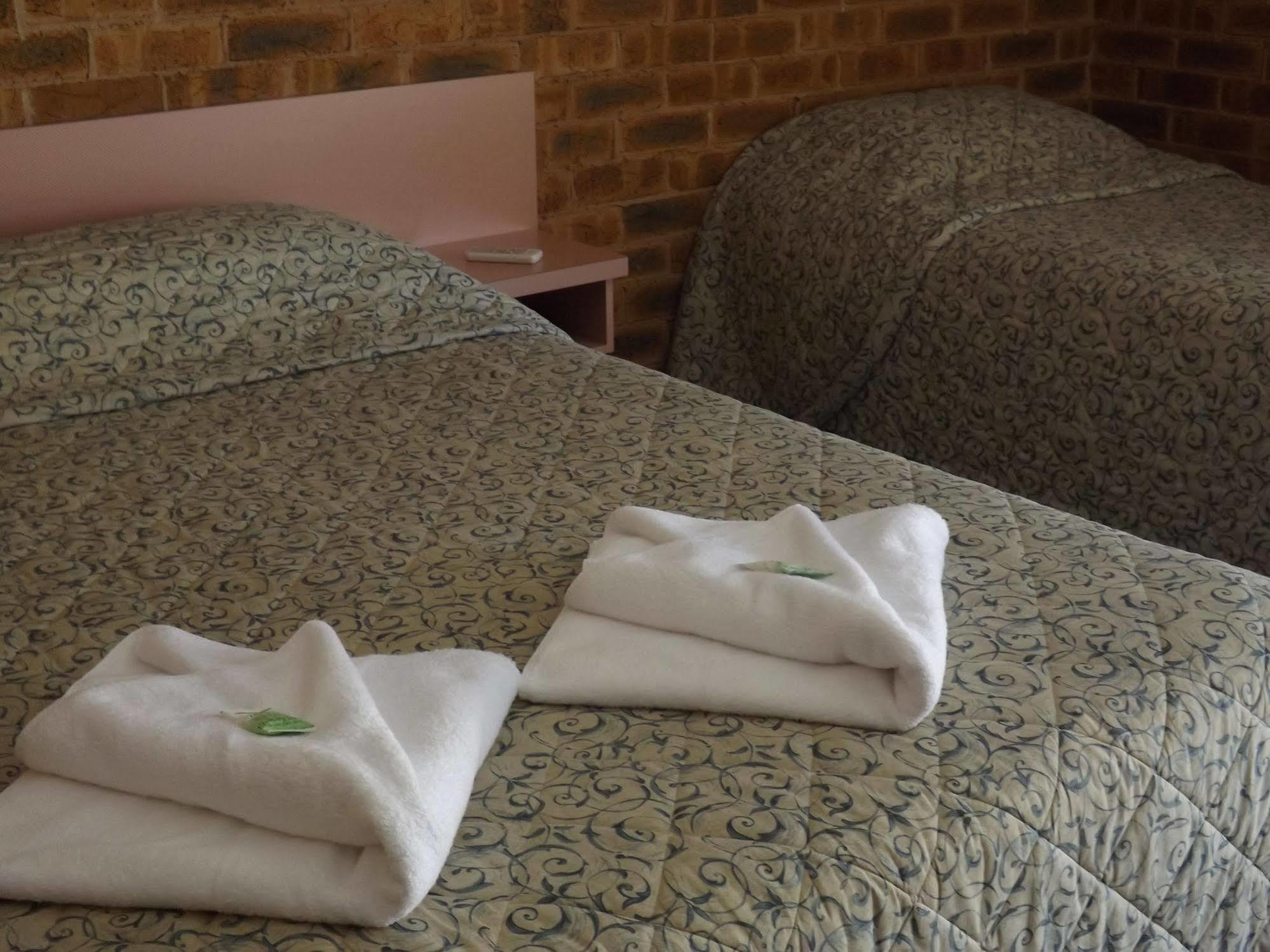 Lydoun Motel Chiltern ภายนอก รูปภาพ